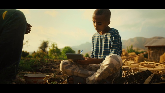 Video Reference: Hairstyle, Sky, Flash photography, Cloud, Sunlight, Happy, People in nature, Grass, Adaptation, Rural area