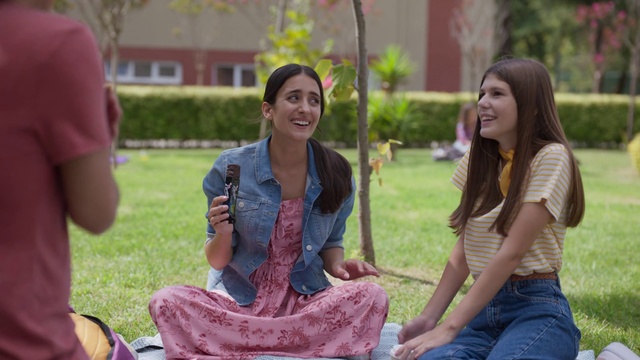 Video Reference: Clothing, Smile, Plant, Photograph, Facial expression, Happy, Yellow, Grass, Leisure, Community