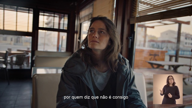 Video Reference: Sleeve, Flash photography, Street fashion, White-collar worker, Brown hair, Leather jacket, Fashion design, Eyewear, Fur, Portrait photography