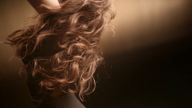 Video Reference: Eyebrow, Eyelash, Sky, Flash photography, Jaw, Cloud, Beard, Liver, Happy, Long hair