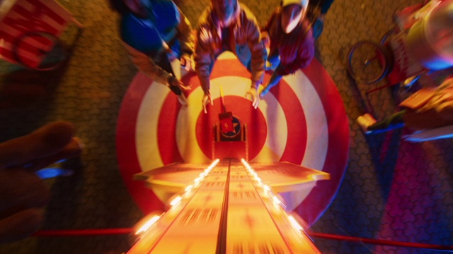 Video Reference: Hot air ballooning, Aerostat, Orange, Lighting, Balloon, Line, Sky, Fun, Entertainment, Symmetry