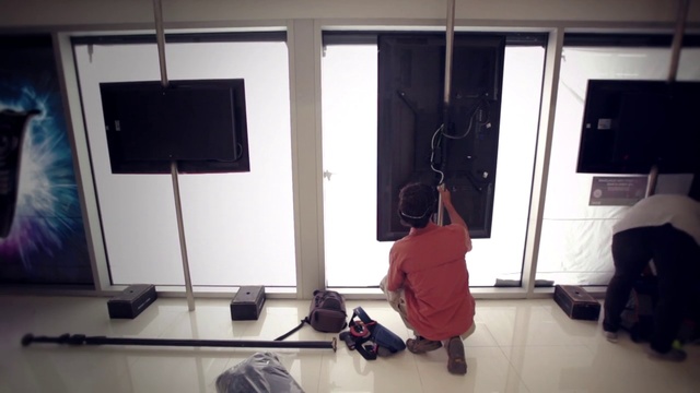 Video Reference: Interior design, Flooring, Floor, Luggage and bags, Electronic device, Window, Hardwood, Backpack, Event, Bag