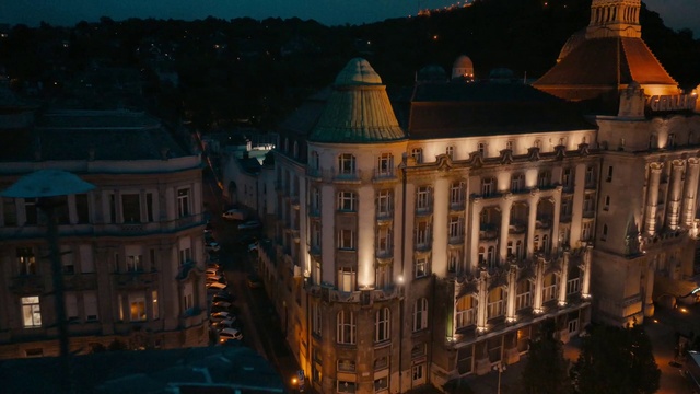 Video Reference: Window, Building, Sky, Facade, Midnight, Landscape, City, Darkness, House, Winter