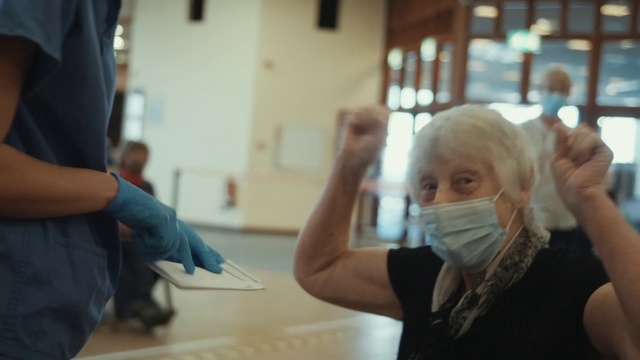 Video Reference: Hand, Gesture, Finger, Event, Thumb, Fun, Wood, Leisure, Balance, Wrist