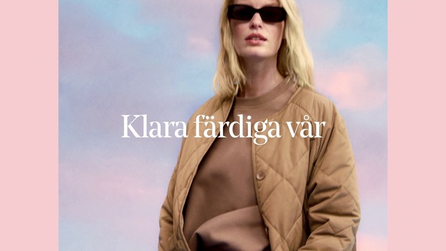 Video Reference: Joint, Outerwear, Hairstyle, Shoulder, Vision care, Street fashion, Neck, Fashion, Goggles, Sleeve