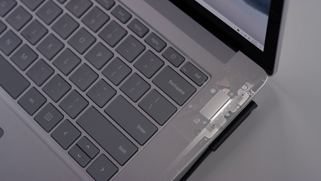 Video Reference: Computer, Laptop, Personal computer, Peripheral, Input device, Output device, Netbook, Office equipment, Touchpad, Laptop accessory