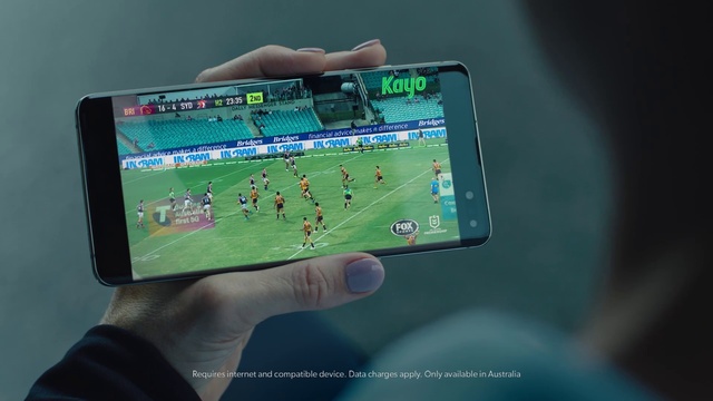 Video Reference: World, Gadget, Player, Display device, Communication Device, Leisure, Electronic device, Recreation, Multimedia, Competition event