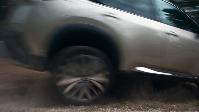 Video Reference: Tire, Wheel, Car, Vehicle, Automotive tire, Hood, Automotive lighting, Motor vehicle, Automotive design, Alloy wheel