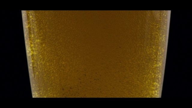 Video Reference: Liquid, Amber, Drinkware, Fluid, Yellow, Drink, Rectangle, Alcoholic beverage, Tints and shades, Automotive lighting