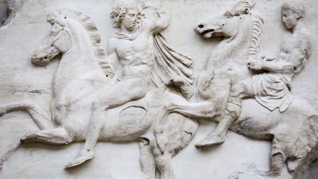 Video Reference: Horse, Statue, Sculpture, Art, Facade, Working animal, Creative arts, Carving, Artifact, Mythology