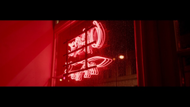 Video Reference: Automotive lighting, Font, Rectangle, Red, Magenta, Visual effect lighting, Tints and shades, Display device, Electronic signage, Darkness