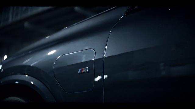 Video Reference: Automotive lighting, Tire, Hood, Automotive tire, Vehicle, Automotive design, Car, Motor vehicle, Vehicle door, Headlamp