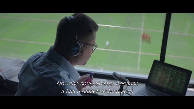 Video Reference: Glasses, Laptop, Computer, Output device, Netbook, Personal computer, Gadget, Audio equipment, Eyewear, Display device