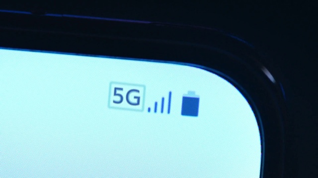 Video Reference: Watch, Measuring instrument, Personal luxury car, Electronic device, Font, Electric blue, Window, Circle, Gauge, Display device