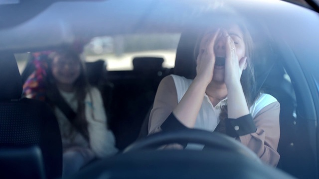 Video Reference: Car, Vehicle, Sky, Automotive design, Flash photography, Motor vehicle, Head restraint, Steering part, Gesture, Mode of transport