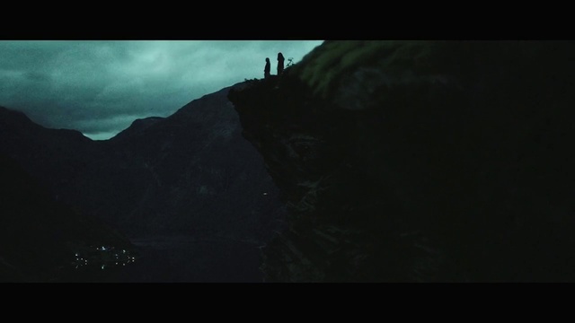 Video Reference: Cloud, Atmosphere, Flash photography, Sky, Mountain, Landscape, Tints and shades, Midnight, Horizon, Cumulus