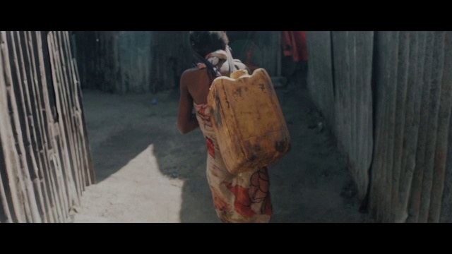 Video Reference: Flash photography, Art, Wood, Street fashion, Darkness, Visual arts, Sitting, Flesh, Entertainment, Fictional character