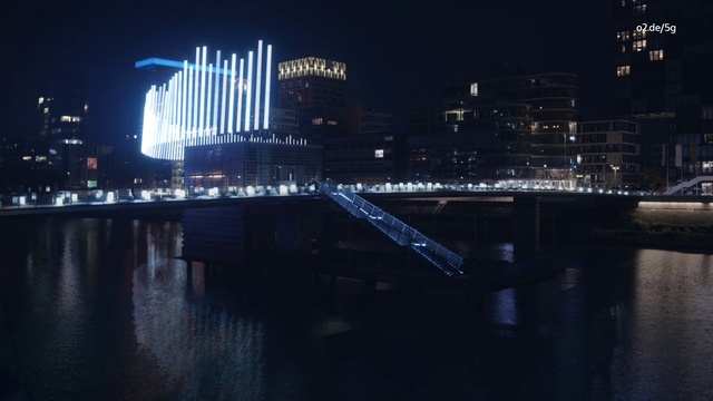 Video Reference: Water, Building, Sky, Skyscraper, Tower block, Midnight, Electricity, Cityscape, City, Bridge