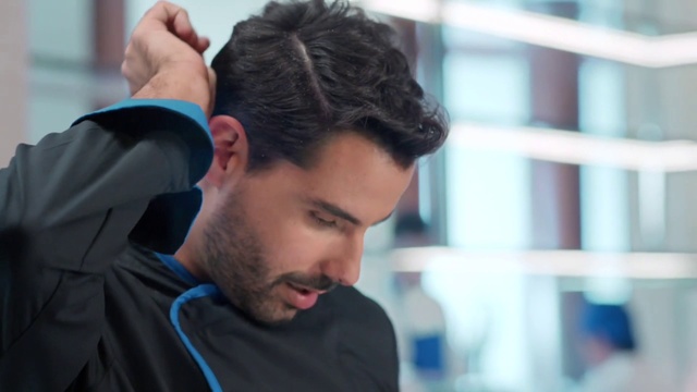 Video Reference: Beard, Electric blue, T-shirt, Recreation, Facial hair, Audio equipment, White-collar worker, Leisure, Fun, Eyewear