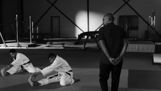Video Reference: Trousers, Dobok, Martial arts uniform, Karate, Style, Black-and-white, Japanese martial arts, Flash photography, Martial arts, Monochrome