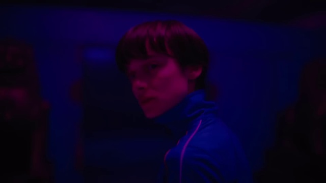 Video Reference: Purple, Flash photography, Entertainment, Electric blue, Magenta, Fun, Space, Event, Bangs, Performing arts