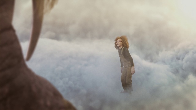 Video Reference: Atmosphere, Flash photography, People in nature, Atmospheric phenomenon, Happy, Freezing, Cloud, Winter, Fog, Mist