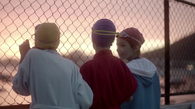Video Reference: Fence, Gesture, Mesh, Cap, Baseball cap, Wire fencing, Player, T-shirt, Event, Net