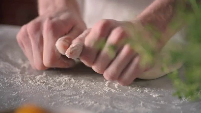 Video Reference: Recipe, Gesture, Thumb, Finger, Bread flour, Nail, Cooking, Wrist, Ingredient, Dish