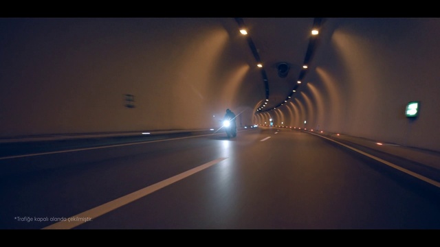 Video Reference: Atmosphere, Automotive lighting, Sky, Asphalt, Road surface, Automotive design, Mode of transport, Atmospheric phenomenon, Headlamp, Thoroughfare