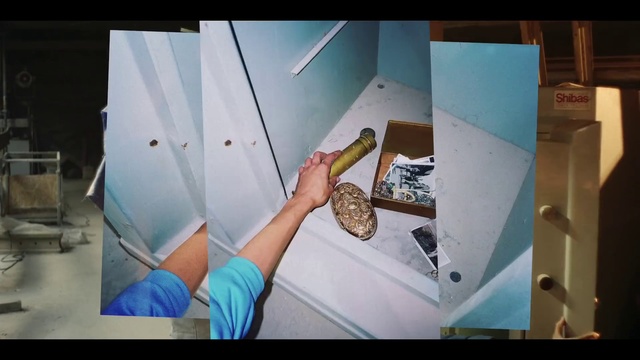 Video Reference: Automotive design, Gesture, Art, Finger, Rectangle, Wrist, Human leg, Elbow, Fashion design, Jewellery