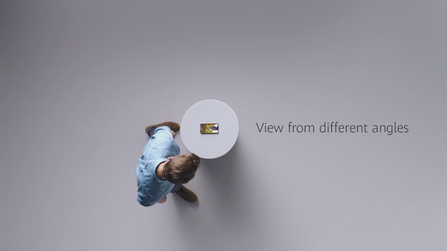 Video Reference: Sleeve, Gesture, Font, T-shirt, Circle, Flash photography, Elbow, Wood, Logo, Graphics