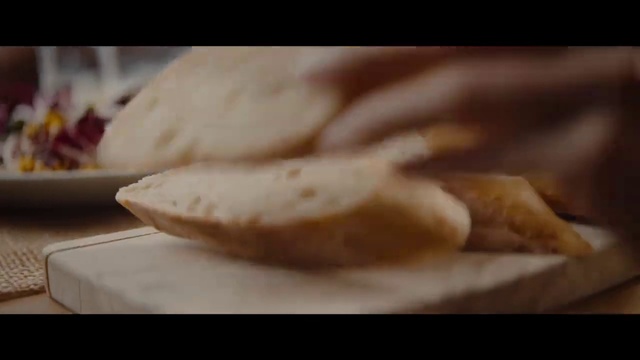 Video Reference: Food, Ingredient, Gesture, Recipe, Cooking, Baked goods, Tableware, Produce, Junk food, Cuisine