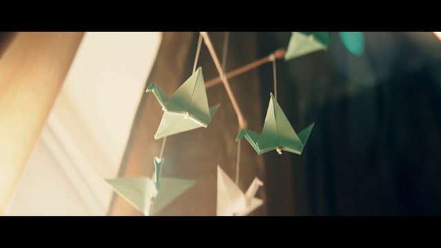Video Reference: Triangle, Creative arts, Art, Font, Tints and shades, Origami paper, Construction paper, Pattern, Craft, Symmetry