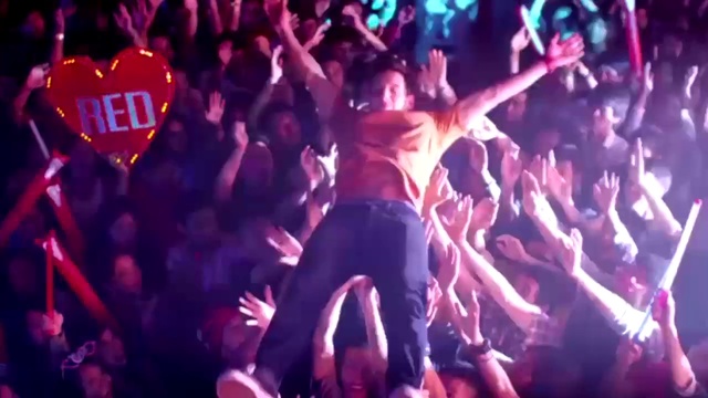 Video Reference: Purple, Concert, Entertainment, Pink, Music, Violet, Performing arts, Music artist, Artist, Magenta