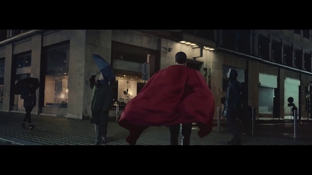 Video Reference: Standing, Flash photography, Fashion design, Entertainment, Darkness, Event, Fun, Performance art, Fictional character, Cape