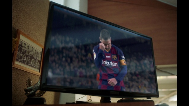 Video Reference: Computer, Personal computer, Output device, Gadget, Cable television, Television set, Television program, Computer monitor accessory, Desktop computer, Flat panel display
