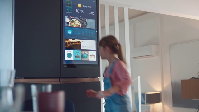 Video Reference: Podium, Gadget, Display device, Communication Device, Portable communications device, Lectern, Mobile phone, Mobile device, T-shirt, Event