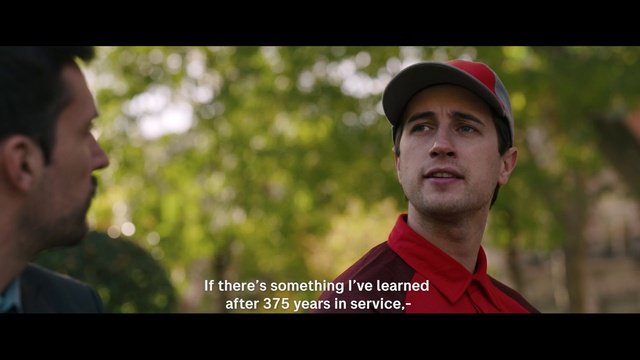 Video Reference: Forehead, Chin, Cap, Flash photography, Gesture, Happy, Headgear, Plant, People in nature, Terrestrial plant