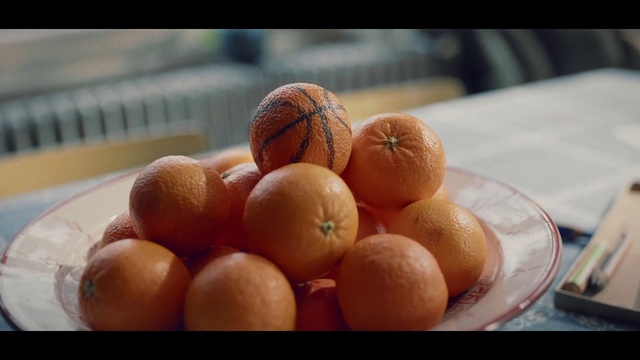 Video Reference: Food, Valencia orange, Clementine, Rangpur, Bitter orange, Fruit, Plant, Tangerine, Calamondin, Grapefruit
