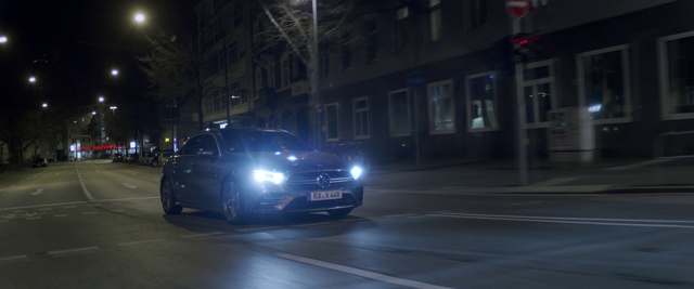 Video Reference: Automotive parking light, Wheel, Tire, Car, Vehicle, Automotive lighting, Hood, Automotive tire, Motor vehicle, Automotive design