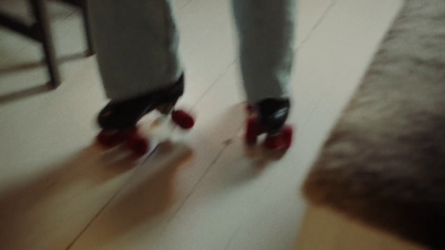 Video Reference: Human body, Wood, Knee, Thigh, Floor, Flooring, Sports equipment, Hardwood, Foot, Recreation