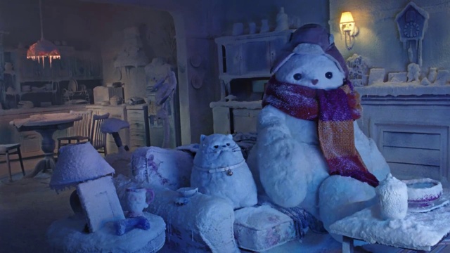 Video Reference: Snow, Blue, Purple, World, Azure, Freezing, Art, Gas, Snowman, Electric blue