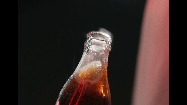 Video Reference: Liquid, Bottle, Drinkware, Water, Automotive lighting, Fluid, Barware, Drink, Glass bottle, Glass