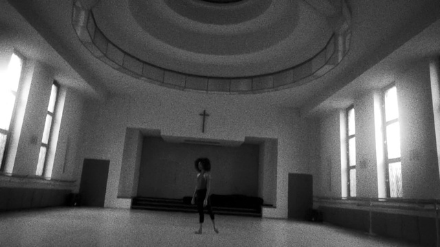 Video Reference: Window, Building, Black, Black-and-white, Standing, Interior design, Grey, Style, Flash photography, Hall