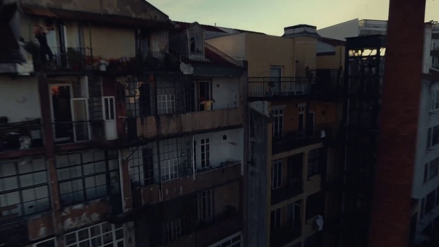 Video Reference: Sky, Window, Building, Urban design, Residential area, Tower block, City, Facade, Condominium, Metropolitan area