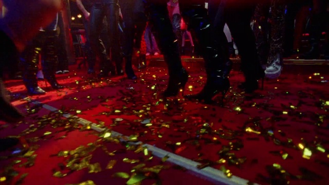 Video Reference: Trousers, Confetti, Fun, Entertainment, People in nature, Art, Crowd, Event, Magenta, Performing arts