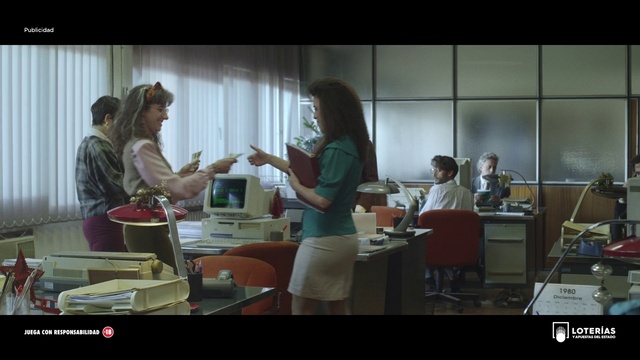 Video Reference: Furniture, Chair, Table, Event, Service, Leisure, T-shirt, Sharing, Fun, Job