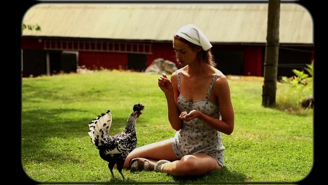 Video Reference: Plant, People in nature, Flash photography, Happy, Sunlight, Cap, Grass, Fawn, Thigh, Street fashion