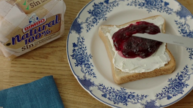 Video Reference: Food, Tableware, Dishware, Condiment, Ingredient, Plate, Recipe, Lekvar, Dish, Cheese