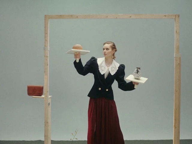 Video Reference: Joint, Shoulder, Standing, Gesture, Hat, Public speaking, Event, Performing arts, Entertainment, Fun